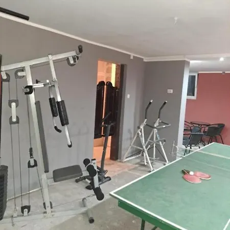 Happy House Белград